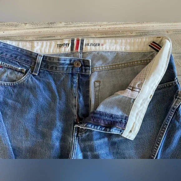 Men’s Tommy Hilfiger Jeans Size 36x30 - Picture 6 of 10